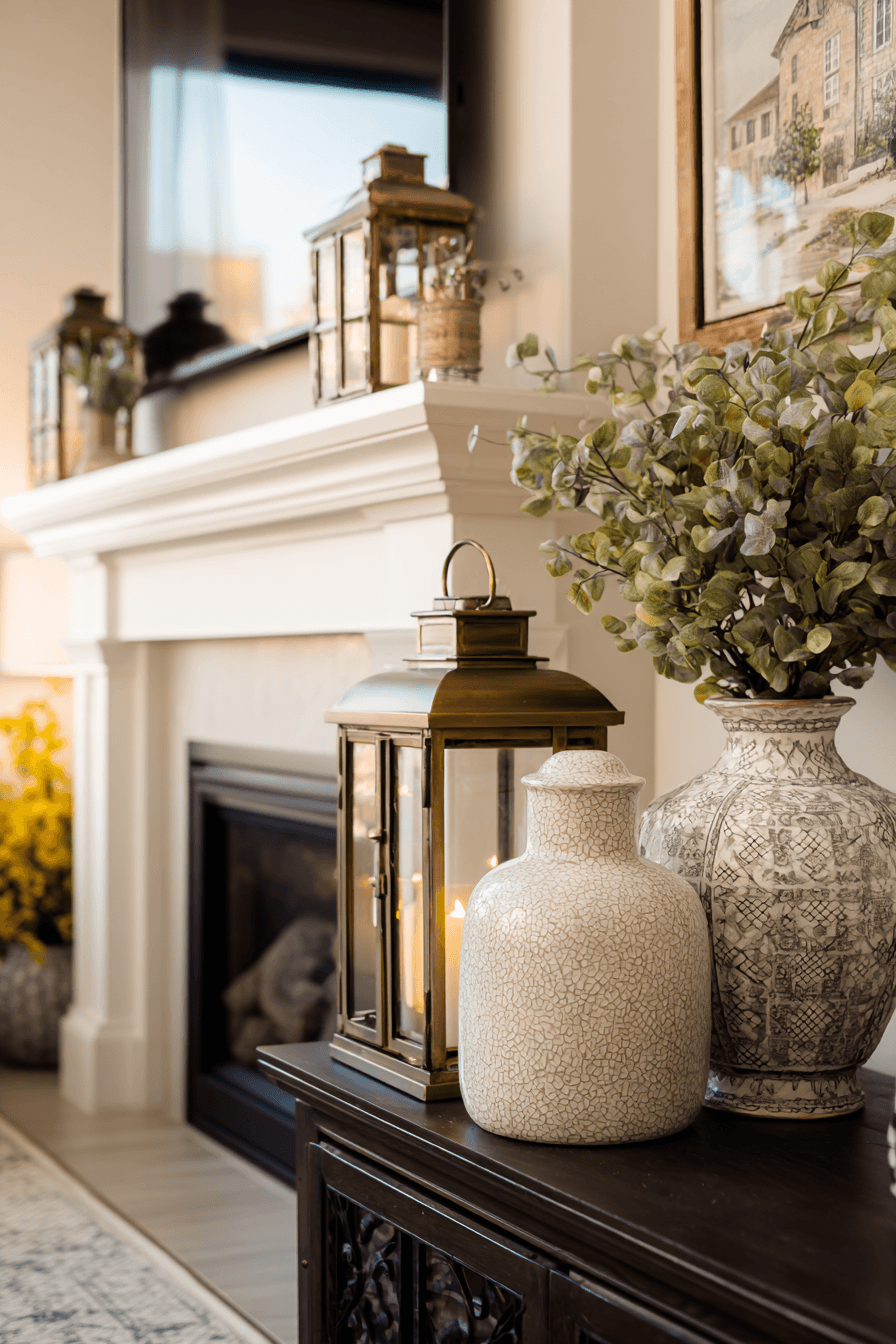 27 Mantle Decor With TV Looks That Feel Elegant and Practical 27 happy fireplace mantel glow