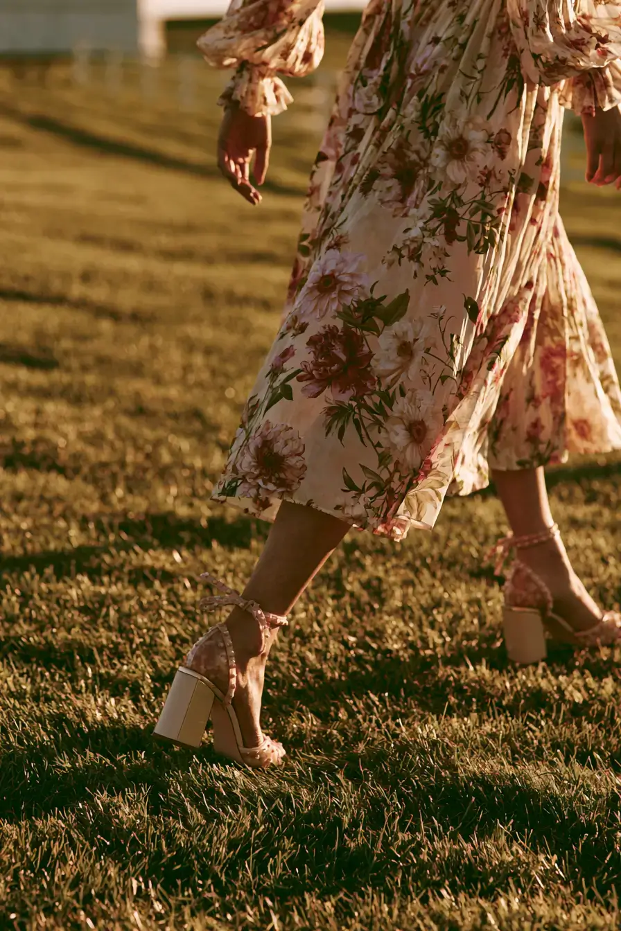27 Barn Wedding Guest Outfit Ideas That Fit Any Season 22 block heel wedding fashion 1